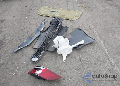 2019 Honda Insight Ex z USA, uszkodzony, nr VIN 19XZE4F57KE009386